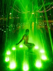  Dancing in the fountain
